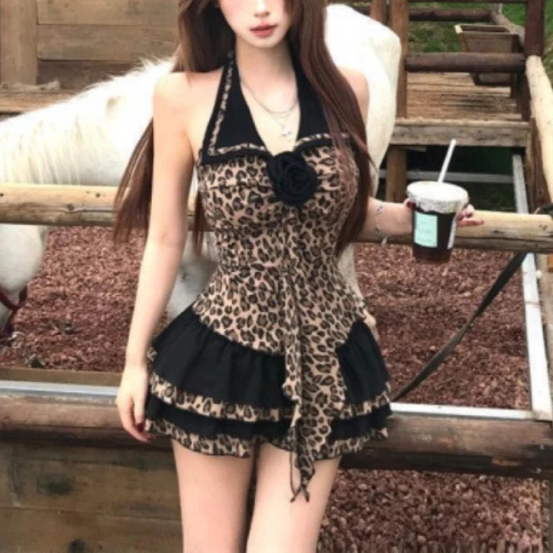 Retro Leopard Suit Collar Halter Backless Vest